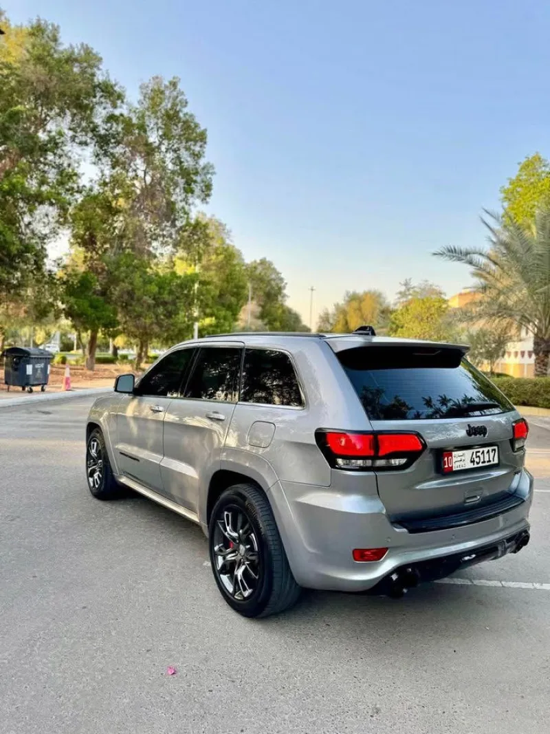 2014 Jeep Grand Cherokee in Dubai