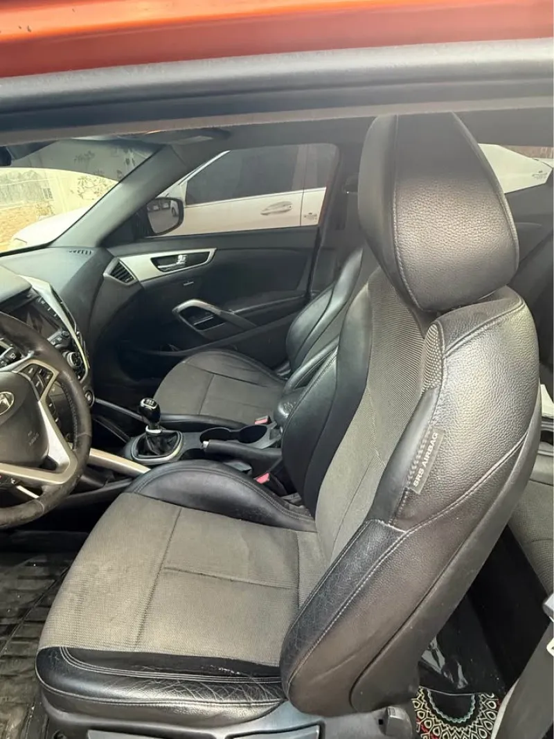 2013 Hyundai Veloster in Dubai