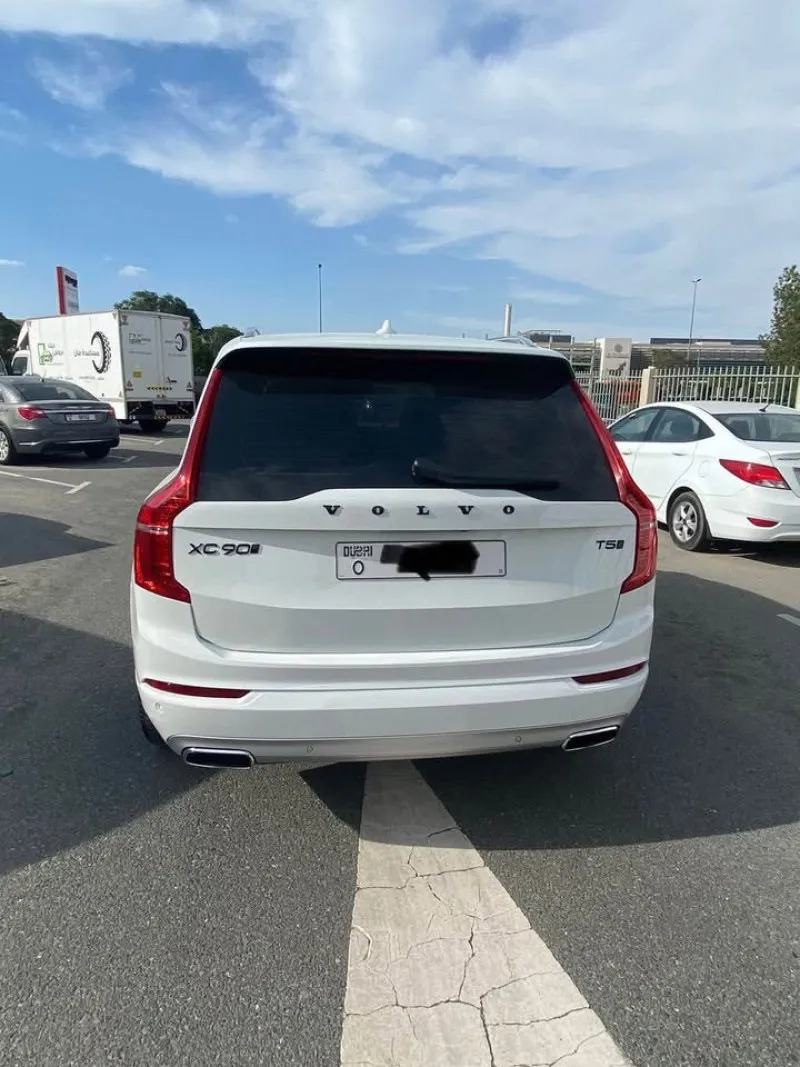 2020 Volvo XC90 in Dubai