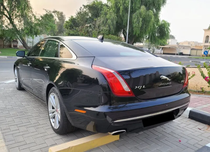 2016 جاكوار اكس جي ال in Dubai