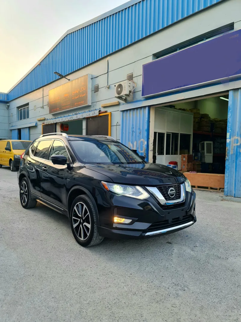 2018 نيسان روج in Dubai