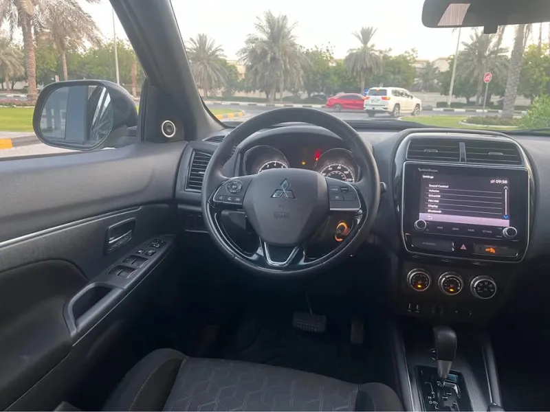 2020 Mitsubishi Outlander in Dubai