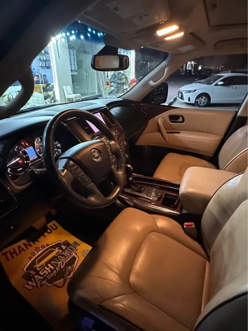 2017 Nissan Armada in Dubai