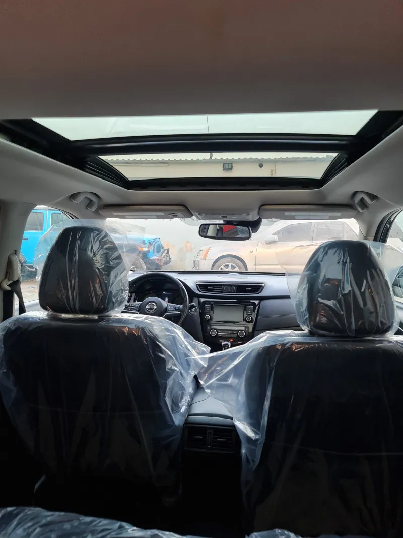 2018 نيسان روج in Dubai