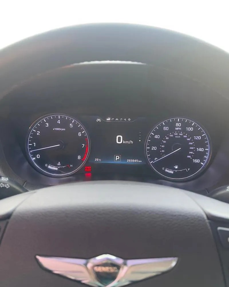 2017 Hyundai Genesis in Dubai