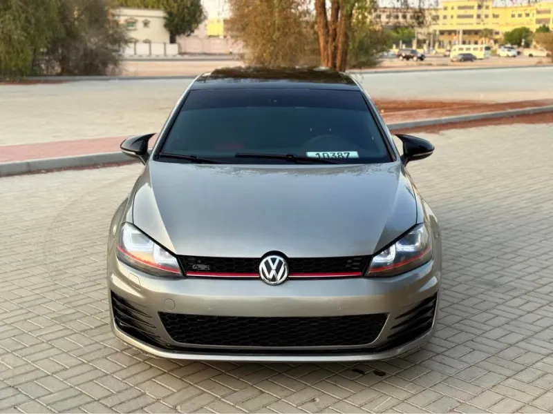 2016 Volkswagen Golf in Dubai