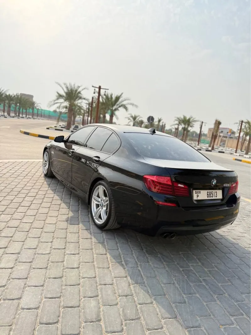 2016 بي أم دابليو الفئة - 5 in Dubai