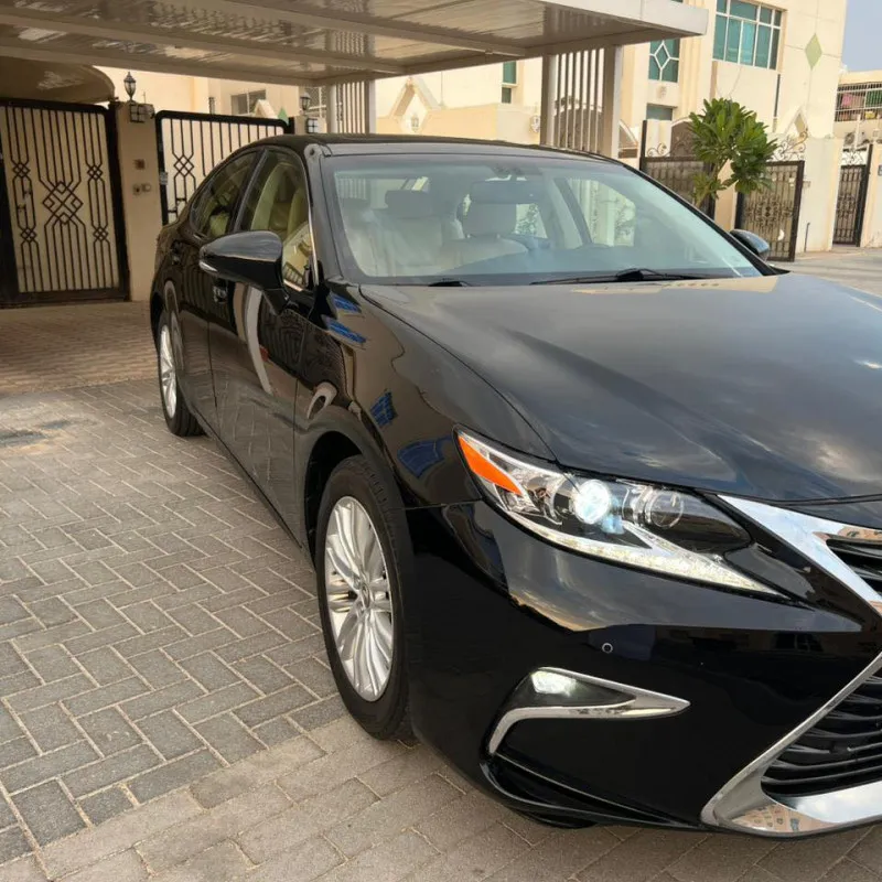 2015 لكزس ES - اي اس in Dubai