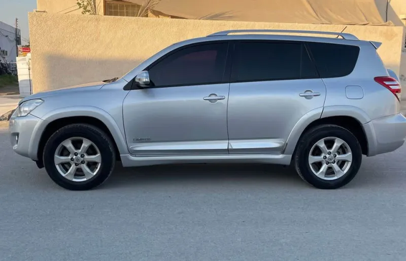 2012 Toyota Rav4 in Dubai