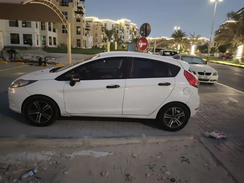 2012 فورد فيستا in Dubai