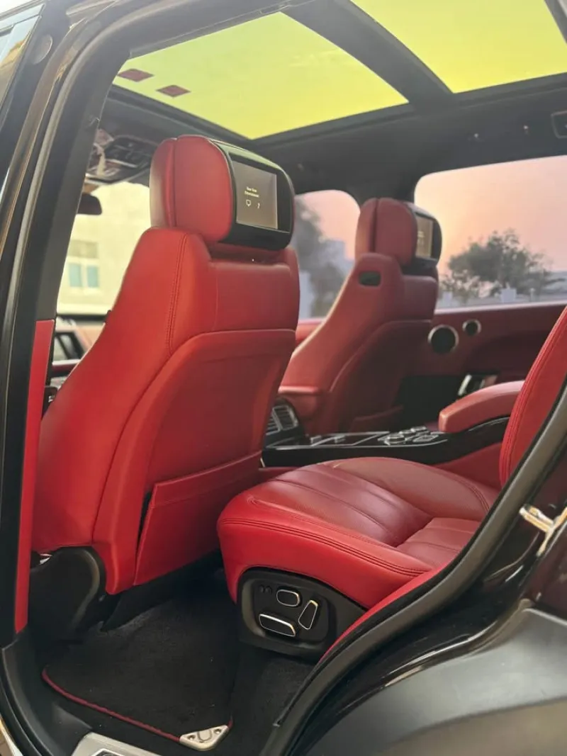 2014 Land Rover Range Rover in Dubai