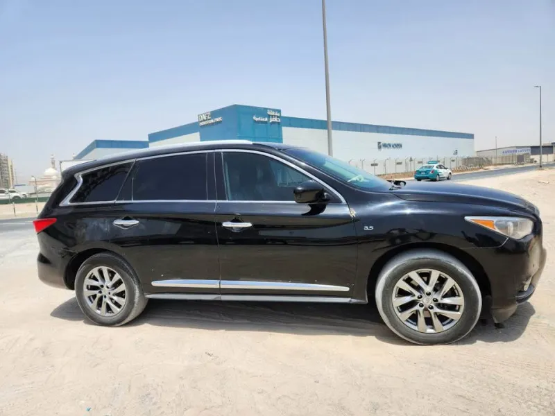 2015 Infiniti QX60 in Dubai