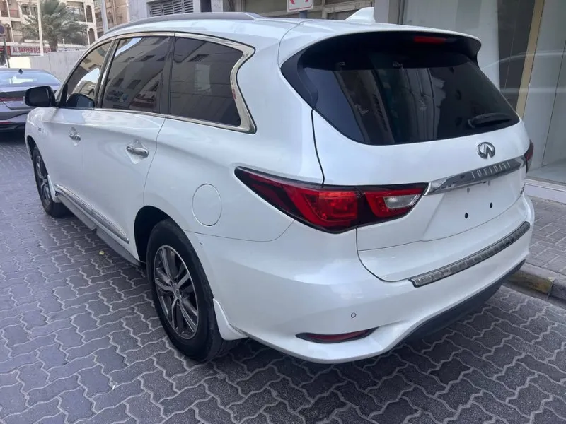 2017 Infiniti QX60 in Dubai