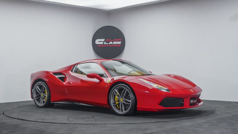 2017 Ferrari 488 in dubai
