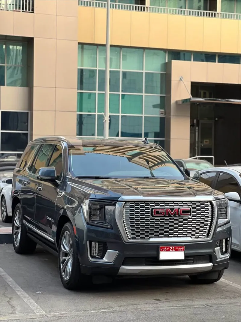 2021 GMC Yukon in Dubai