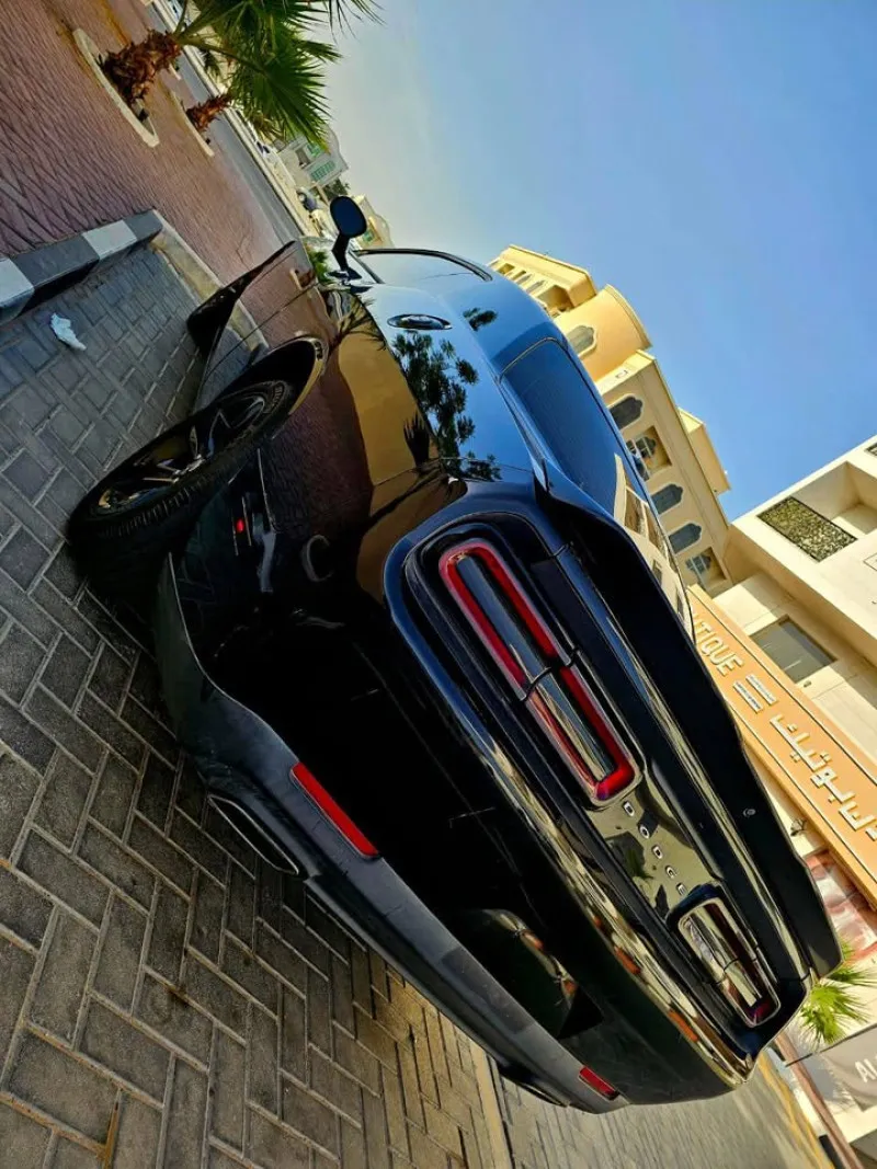 2018 دودج شالنجر in Dubai