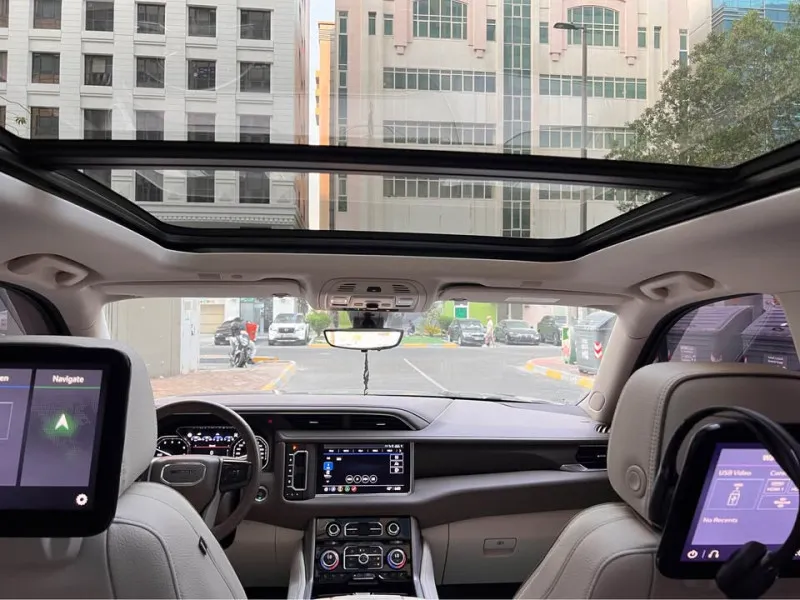 2021 GMC Yukon in Dubai