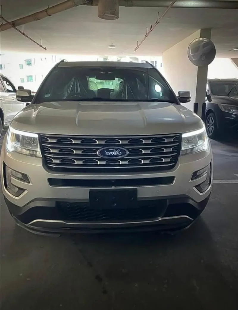 2017 فورد اكسبلورر in Dubai
