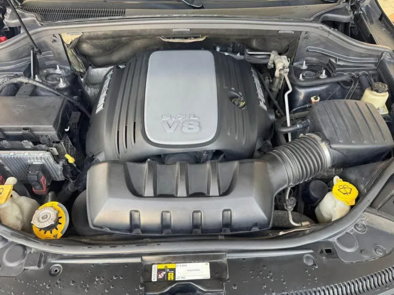 2016 Jeep Grand Cherokee in Dubai
