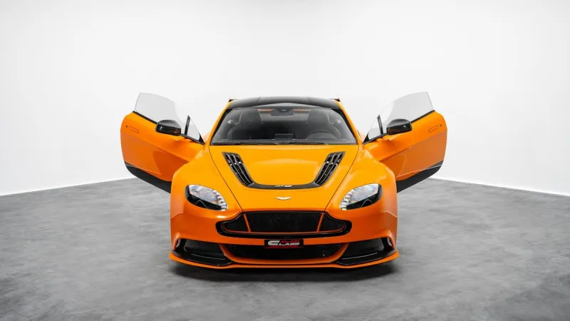 2016 Aston Martin Vantage in Dubai