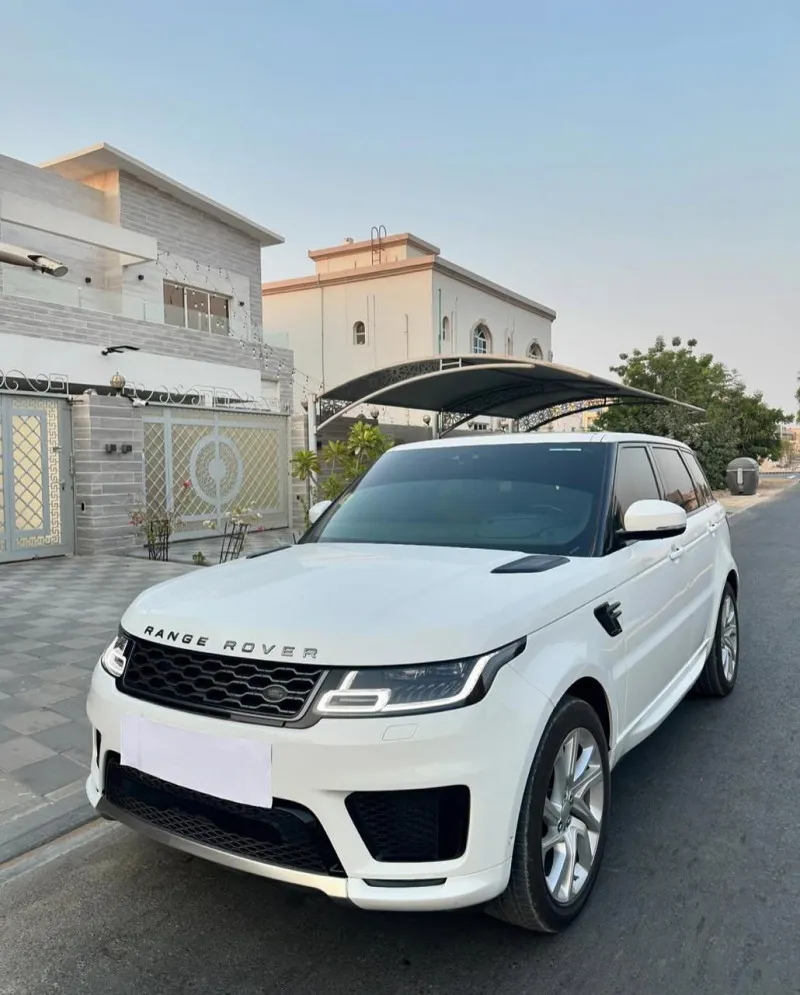 2020 Land Rover Range Rover Sport in Dubai