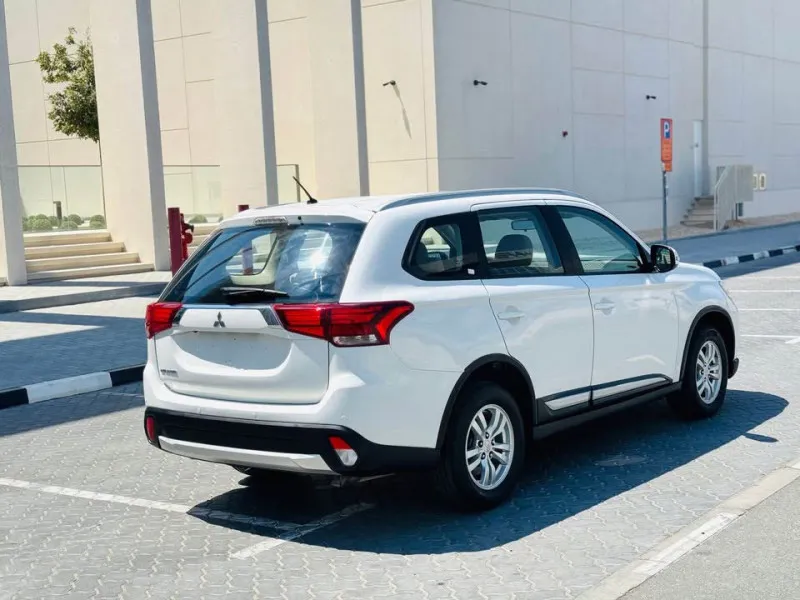 2016 Mitsubishi Outlander in Dubai