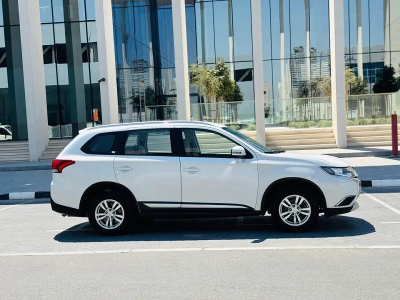 2016 Mitsubishi Outlander in Dubai