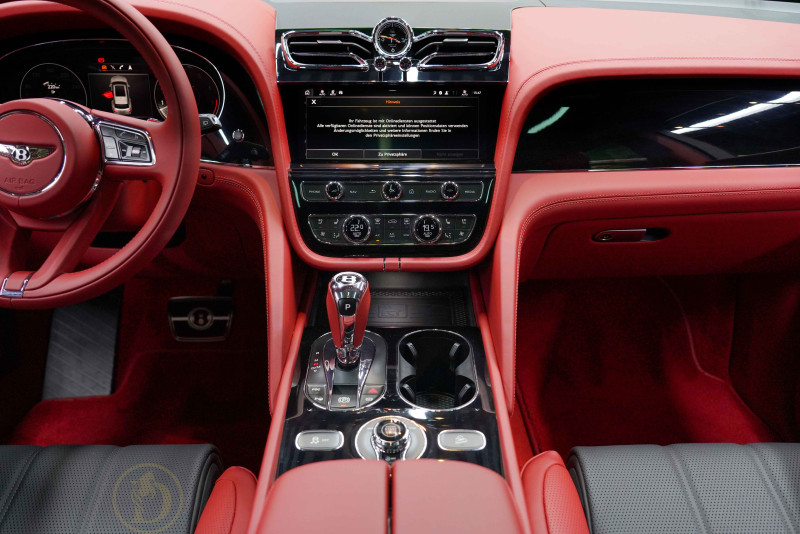 2023 Bentley Bentayga