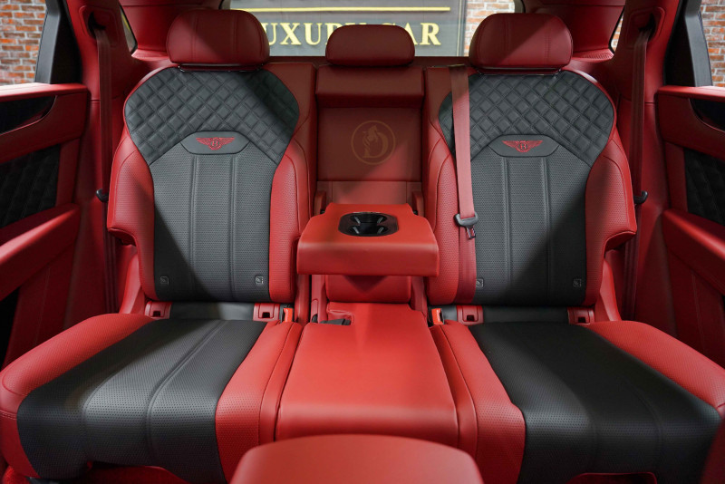 2023 Bentley Bentayga