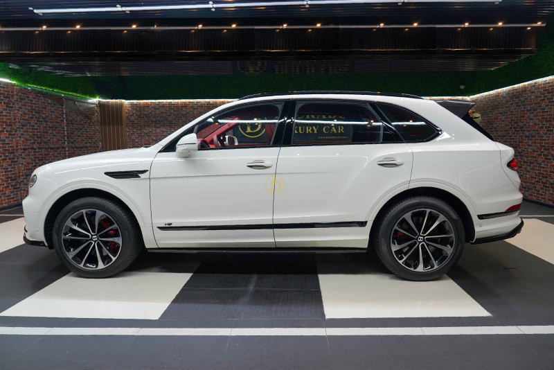 2023 Bentley Bentayga