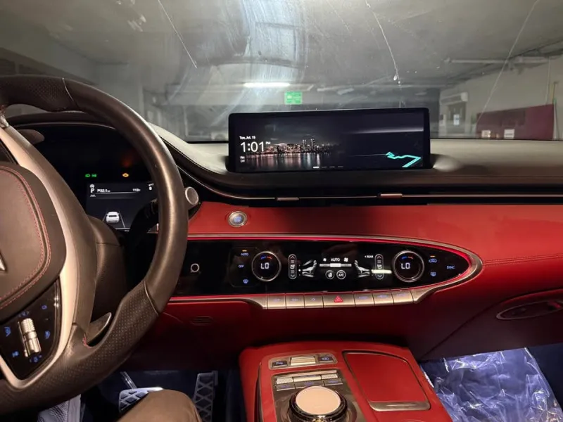 2022 Genesis GV70 in Dubai