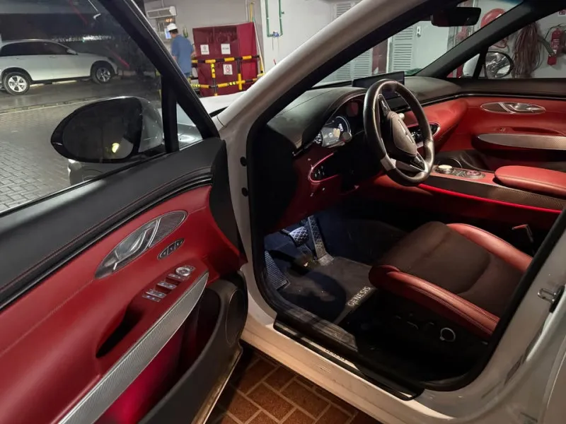 2022 Genesis GV70 in Dubai