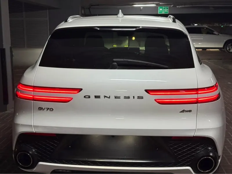2022 Genesis GV70 in Dubai