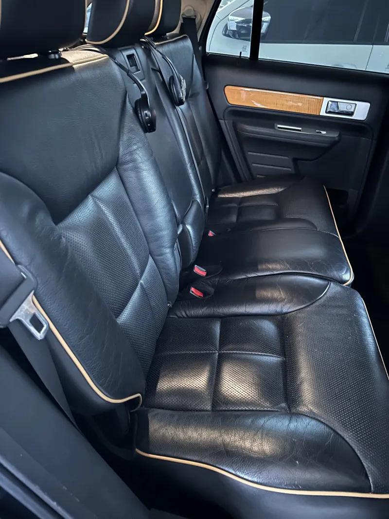 2009 Lincoln MKX in Dubai