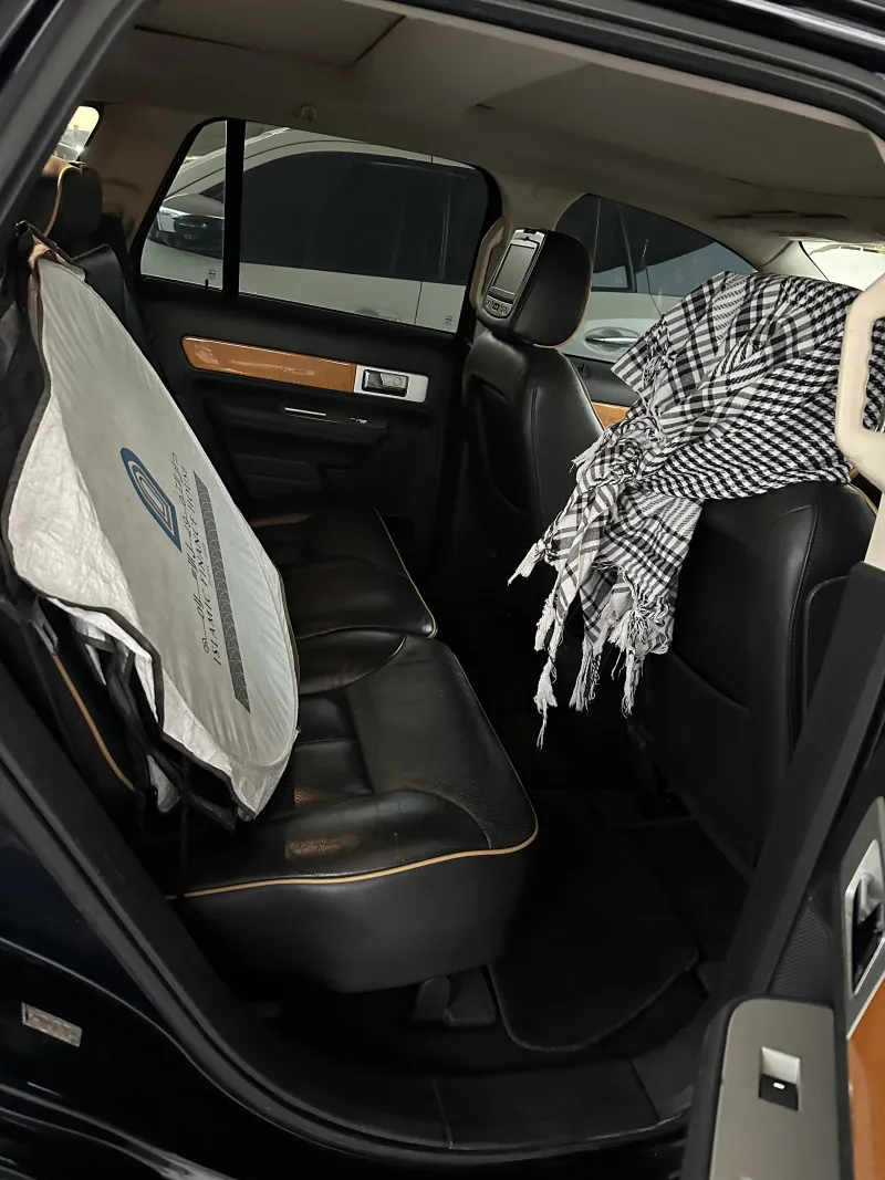 2009 Lincoln MKX in Dubai
