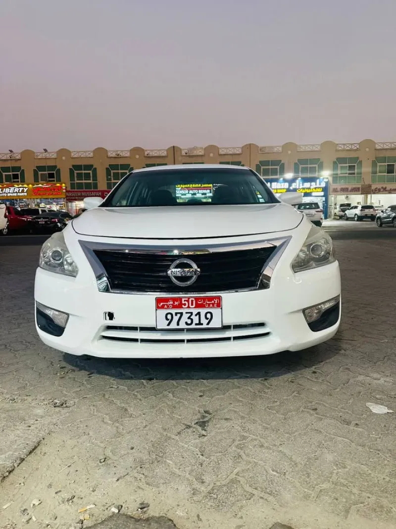 2015 Nissan Altima in Dubai
