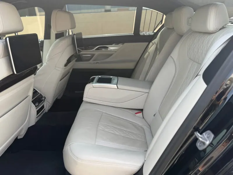2020 BMW 7-Series in Dubai