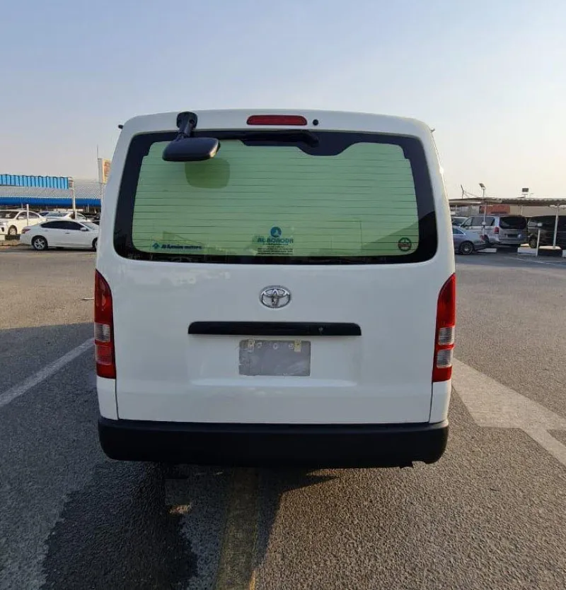 2023 تويوتا هياس in Dubai