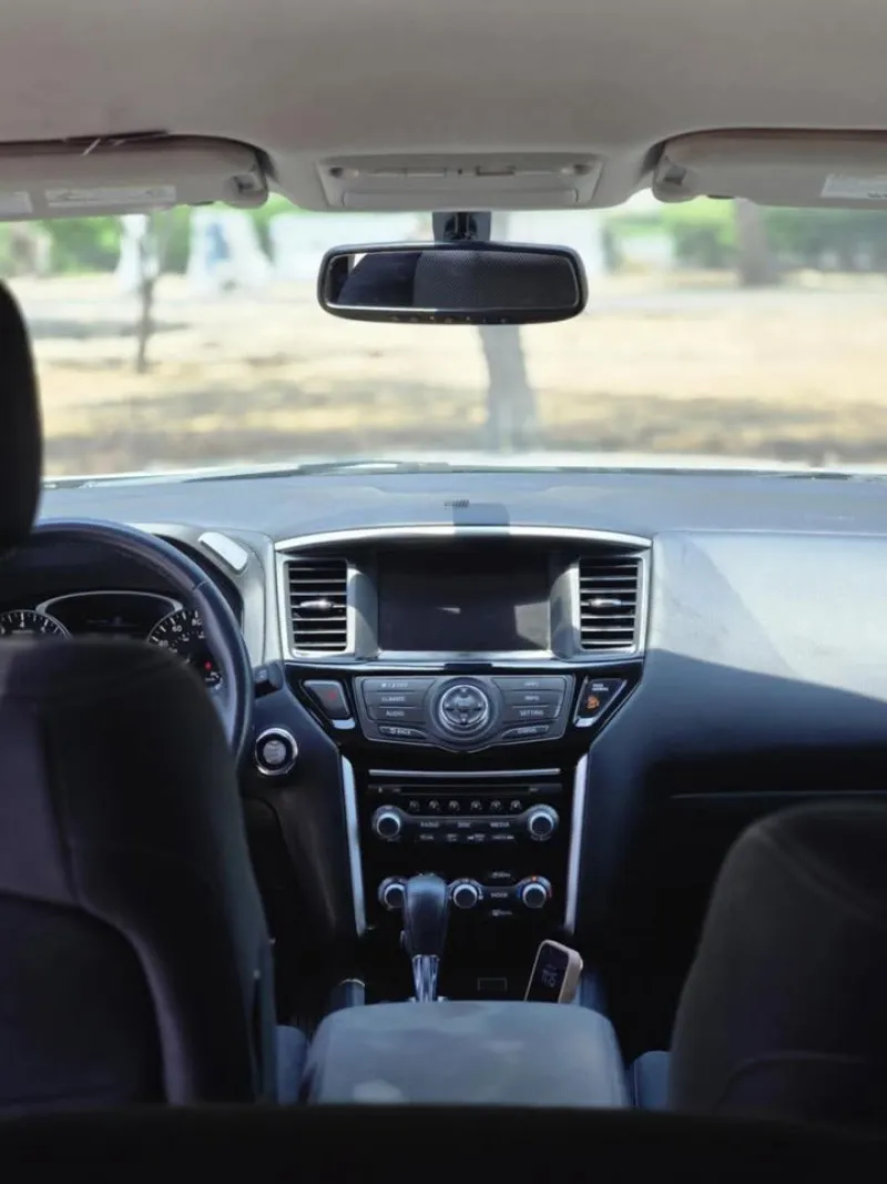 2018 Nissan Pathfinder in Dubai