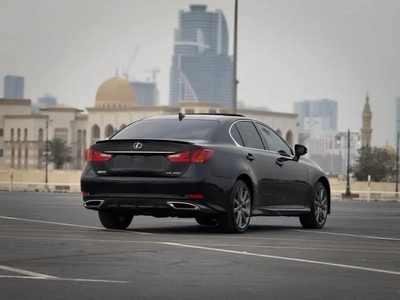 2015 Lexus GS in Dubai