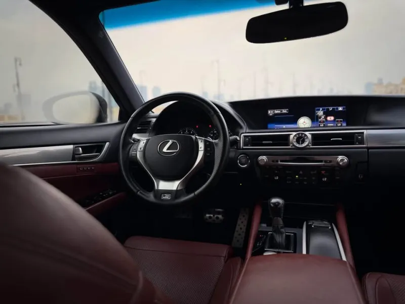 2015 Lexus GS in Dubai