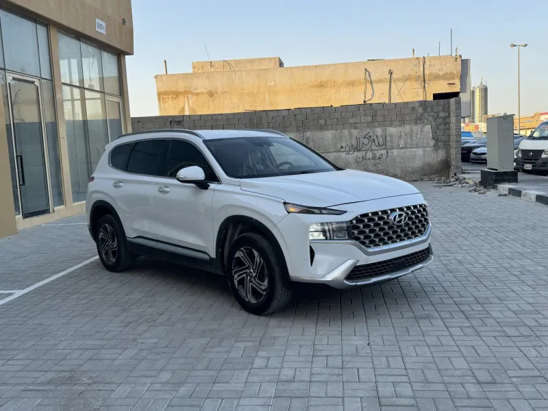 2021 هيونداي سانتا في in Dubai