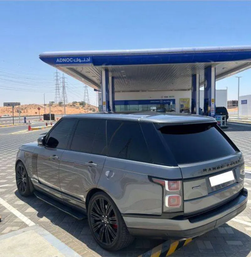 2019 Land Rover Range Rover in Dubai
