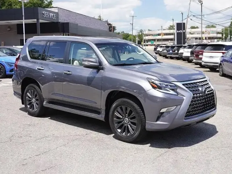 2021 Lexus GX in Dubai