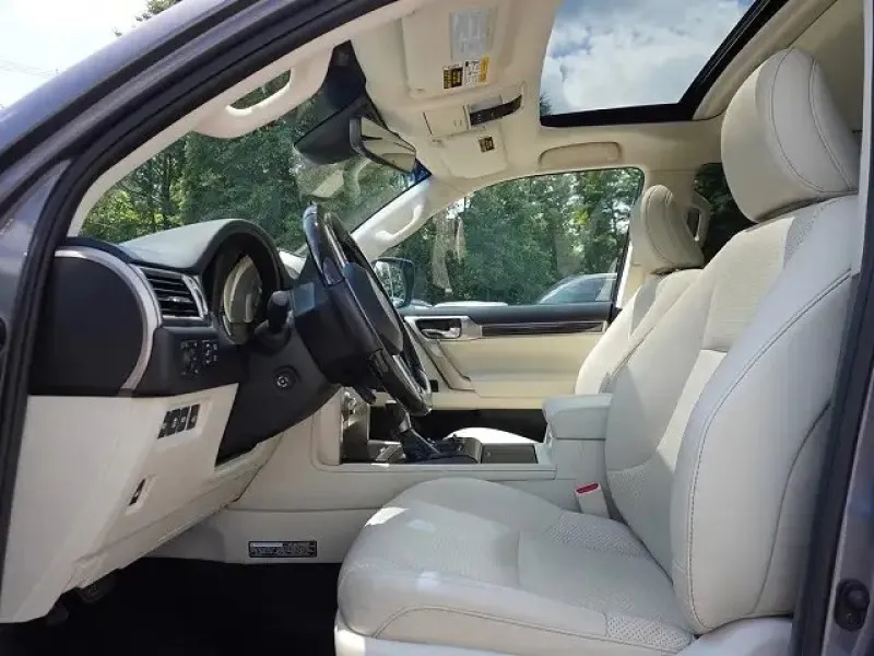 2021 Lexus GX in Dubai