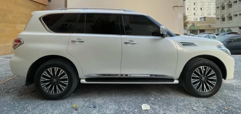 2015 Nissan Patrol in Dubai
