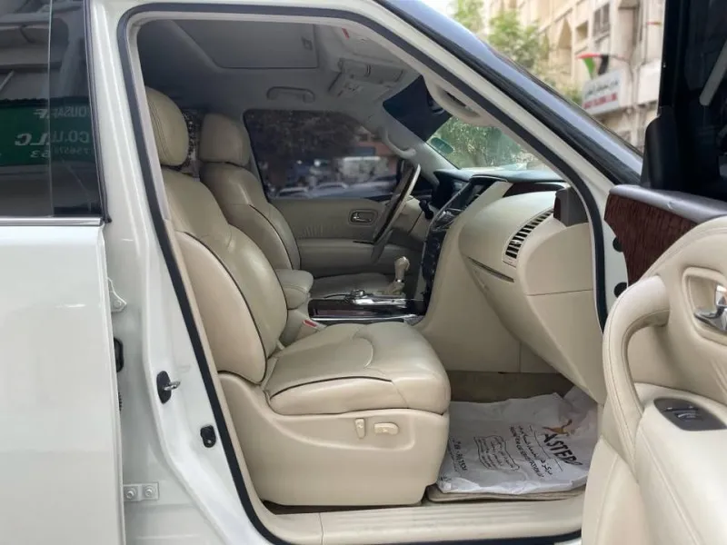 2015 Nissan Patrol in Dubai