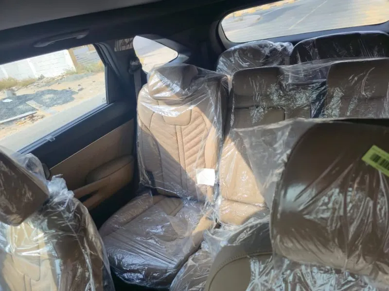 2025 Kia Sorento in Dubai