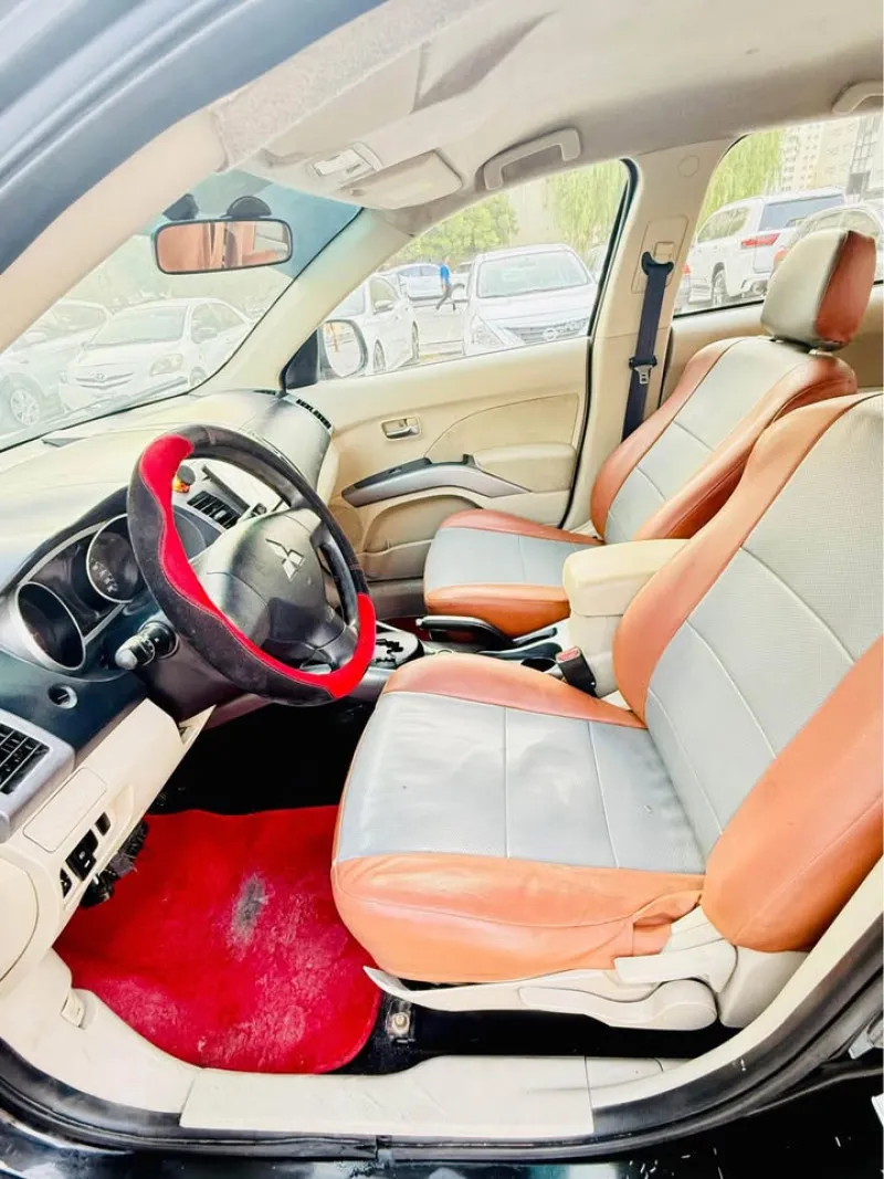 2011 Mitsubishi Outlander in Dubai