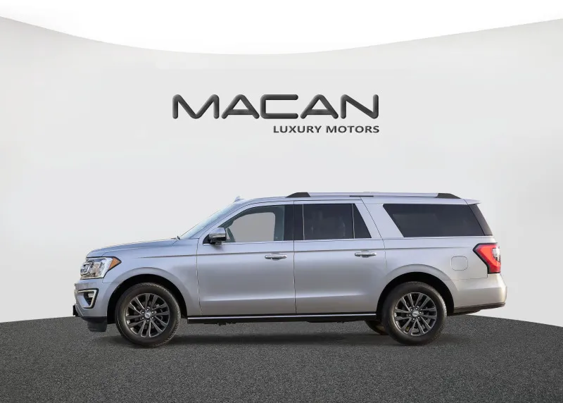 2021 Ford Expedition in Dubai